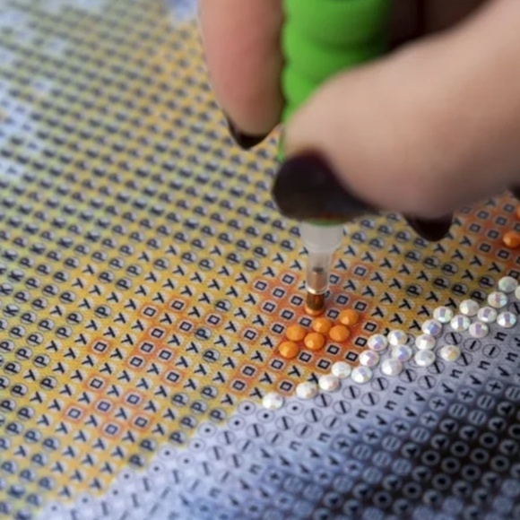 Diamond Dotz Dots Santa Christmas Gifts DD4.391 Art Kit 13.8 x 17.1 NEW - Picture 6 of 6